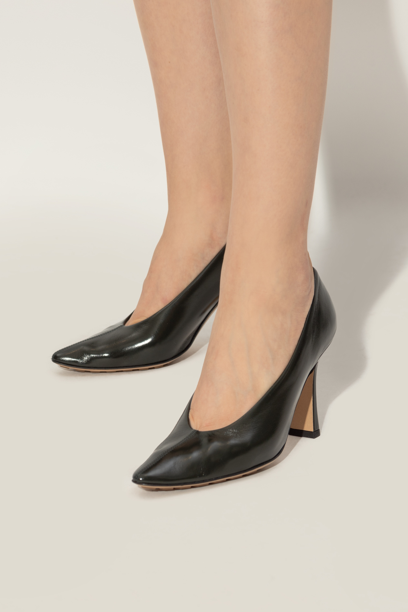 Sophia ！BOTTEGA VENETA オレンジ パンプス 37 ウィメンズ's パンプス | Bottega Veneta® JP